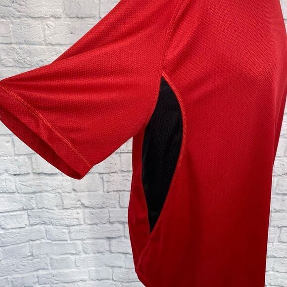 Reebok play dry men 2XL short sleeve Crewneck activewear shirt red/black - Picture 5 of 10